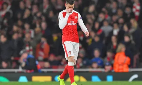 Koscielny trong những ngày đầu gia nhập Arsenal