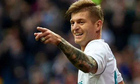 Kroos chọn ra tiền vệ xuất sắc nhất giữa Scholes, Gerrard và Lampard