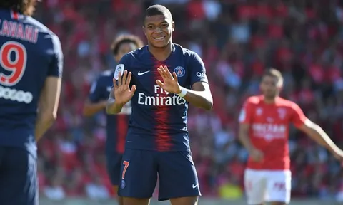 Mbappe thoát án treo giò 5 trận sau pha xô ngã đối thủ