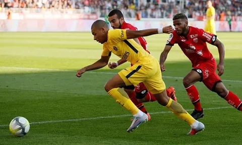 Kylian Mbappe cùng đồng đội khuấy đảo hàng thủ Dijon