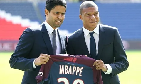 Kylian Mbappe rạng rỡ trong ngày chính thức ra mắt PSG
