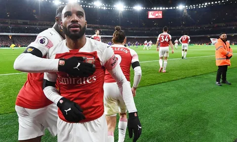 Lacazette - Sát thủ một thời và ngày trở lại vũ đài ánh sáng