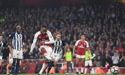 Lacazette đưa Arsenal áp sát top 4