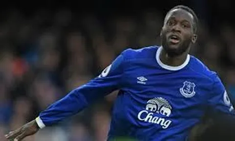Lần gần nhất Romelu Lukaku đối đầu với Liverpool