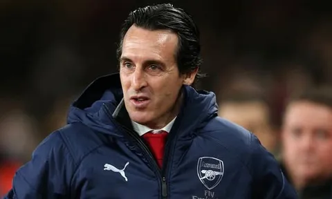 Lãnh đạo Arsenal đang mất niềm tin vào Emery