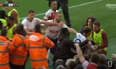 Lao vào "quyết ăn thua đủ" với Alli, Ramsey ghi điểm tuyệt đối với Emery
