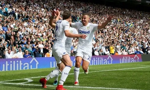 Leeds United: Con đường trở lại Premier League không còn xa