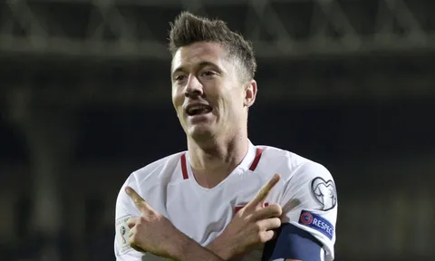 Lewandowski đi vào lịch sử bóng đá châu Âu