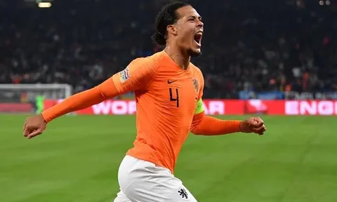 Liên tục lập công, Van Dijk xứng đáng làm đội trưởng của Liverpool