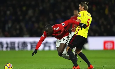 Liên tục tịt ngòi, CĐV M.U đòi trảm Lukaku ở đại chiến Arsenal