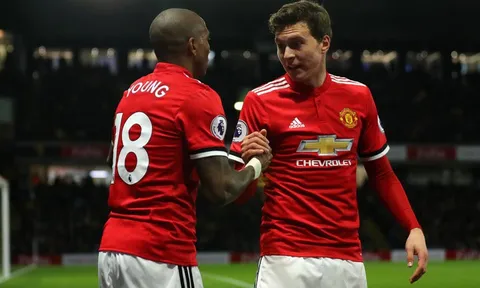Lindelof thăng tiến nhanh chóng, Mourinho nói gì?