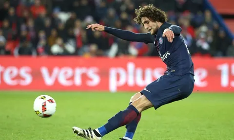 Đây, cái tên dẫn đầu trong cuộc đua mang tên Rabiot