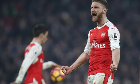Shkodran Mustafi: Kẻ núp phía sau ánh hào quang