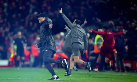 Chuyện gì đang xảy ra với Liverpool?