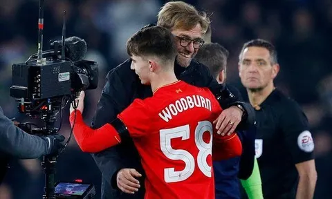 Liverpool tăng lương cho “truyền nhân” của Gareth Bale