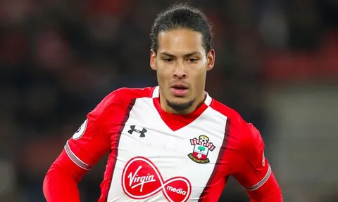 Liverpool từ bỏ Van Dijk vì Man City