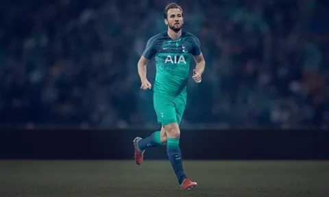 "Lời nguyền tháng 8” có tiếp tục ám Harry Kane?