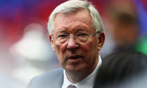 Lời tiên tri của Sir Alex vào năm 2009 đã bị City gạt bỏ như thế nào?