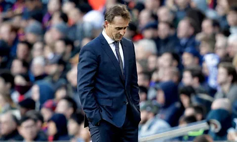 Lopetegui nói gì trong phòng thay đồ Real sau thất bại đau đớn?