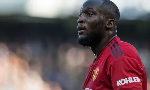 HLV Mourinho giải thích lí do gạt Lukaku ra khỏi danh sách đăng kí thi đấu