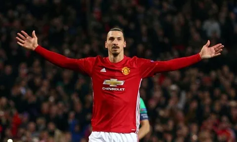 Lực chân kinh hoàng của Ibrahimovic
