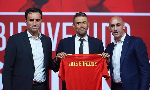 Luis Enrique triệu tập đội hình Tây Ban Nha: 2 sao Chelsea trở lại; Cú sốc Alba