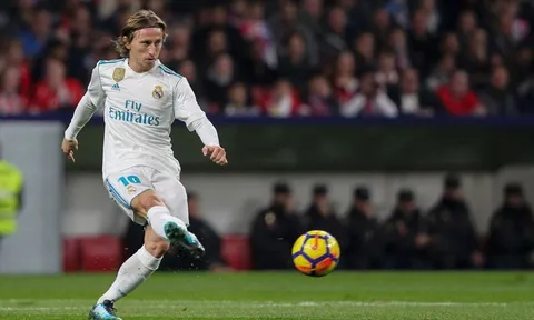 Lãnh đạo Real Madrid khẳng định chắc nịch về tương lai của Luka Modric