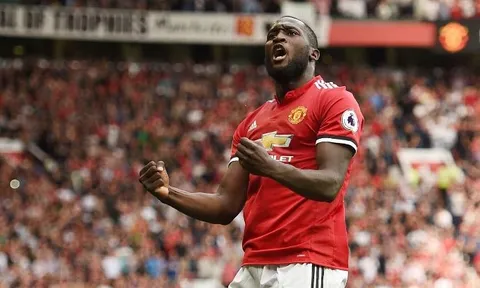 Lukaku cần học cách 'sống chung với lũ'