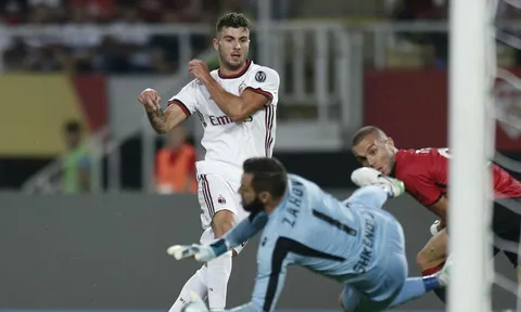 Lượt về Play-off Europa League: Everton, Milan thẳng tiến; Ajax, Fenerbahce dừng cuộc chơi