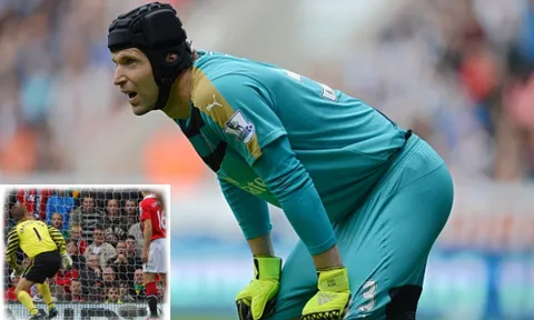 Lý do Petr Cech vẫn được tin tưởng là đây!