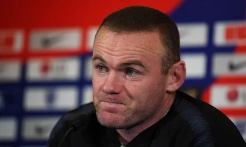 Mặc Solskjaer thăng hoa, Rooney vẫn muốn Man Utd thay HLV