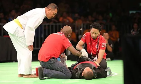 Top 5 trò bẩn của chủ nhà Malaysia tại SEA Games 29