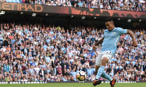 Man City 7-2 Stoke City: Mưa bàn thắng ở Etihad