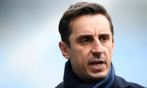 Man City thắng Liverpool, Gary Neville gạch tên 1 đội khỏi cuộc đua vô địch