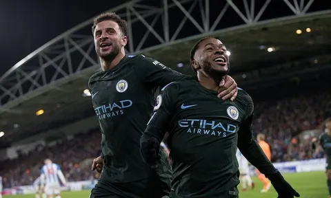 Man City "vô đối": MU và Mourinho cũng bất lực?