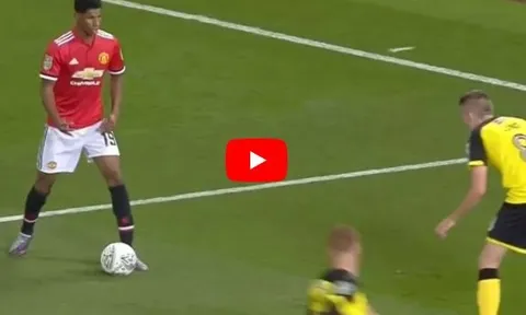 Màn trình diễn ấn tượng của Marcus Rashford vs Burton Albion