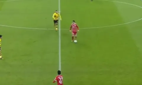 Màn trình diễn của James Rodriguez vs Dortmund