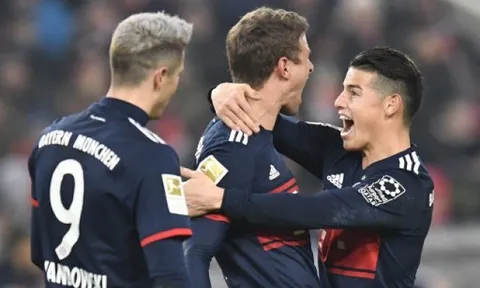 Màn trình diễn của James Rodriguez vs Stuttgart