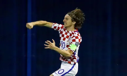 Màn trình diễn của Luka Modric vs Hy Lạp