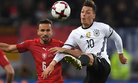 Màn trình diễn của Mesut Ozil vs CH Czech