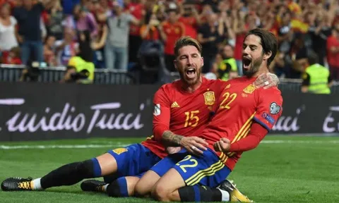 Màn trình diễn của Sergio Ramos vs Italia