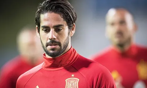Màn trình diễn đẳng cấp của Isco trước Liechtenstein