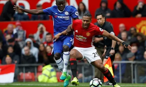 Man United có nguy cơ mất Valencia ở trận đấu với Chelsea