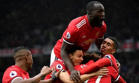 Man Utd 4-0 Crystal Palace: Bắn phá liên hồi
