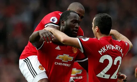Man Utd 4-0 Everton: Quỷ đỏ thị uy sức mạnh!