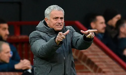Man Utd chiêu mộ "nhà ảo thuật" trong tháng 1