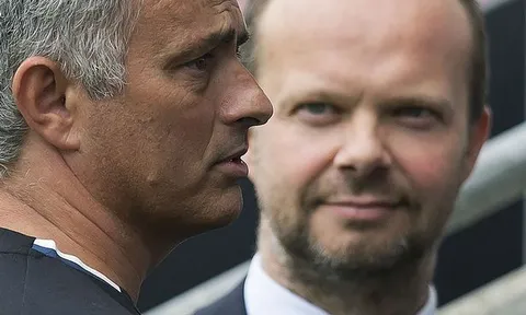 Man Utd đã đồng ý 1 yêu cầu chuyển nhượng của Mourinho