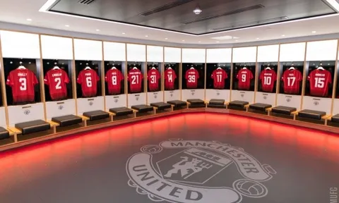 Man Utd giới thiệu phòng thay đồ mới tuyệt đẹp