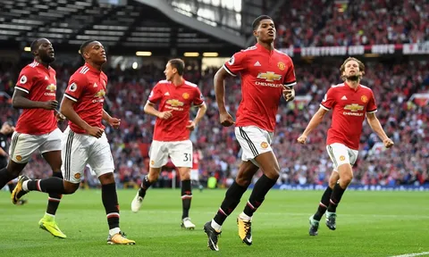 3 yếu tố giúp Man Utd trở nên bất khả chiến bại