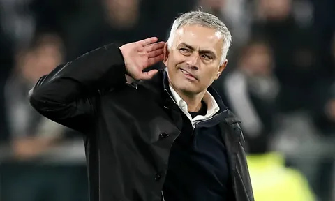 Man Utd xác nhận khoản tiền bồi thường khổng lồ cho Mourinho